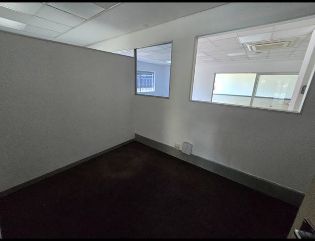 2,227M² SHOWROOM TO LET IN BRUMA
